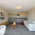 Σπίτι διακοπών 3 Bedroom In Štinjan