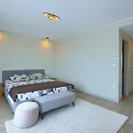 3 Bedroom In Σπίτι διακοπών *