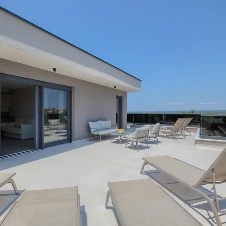 3 Bedroom In *