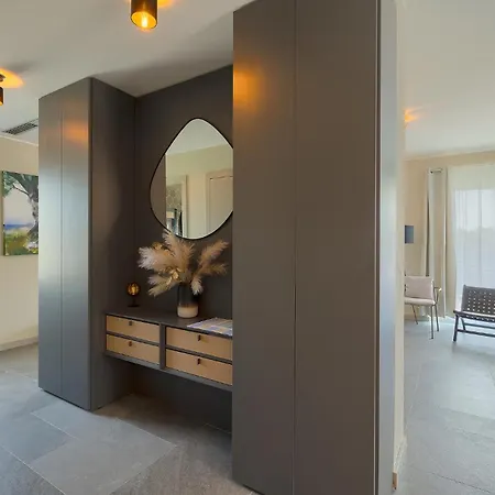 3 Bedroom Awesome Home In Stinjan